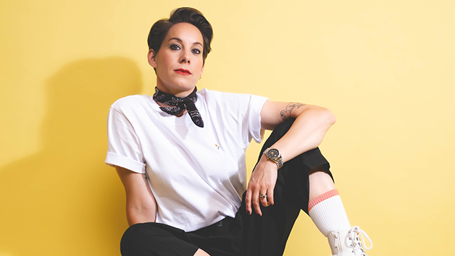 SUZI RUFFELL - THE JUGGLE 